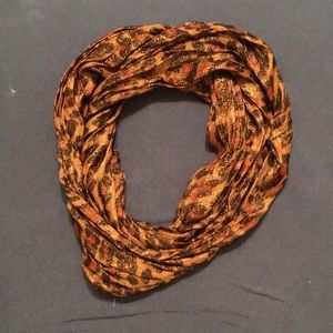 Leopard scarf